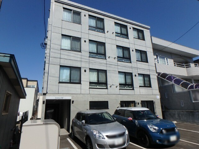 札幌市白石区栄通１０丁目の賃貸マンション