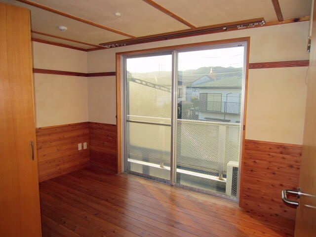 ブランニュー鶴巻の内装