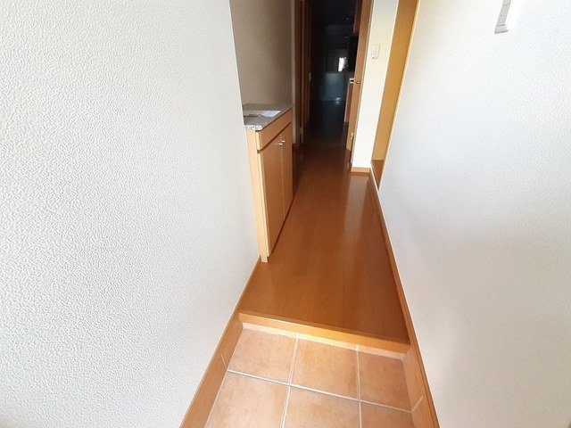スイート　ガーデンⅡの玄関