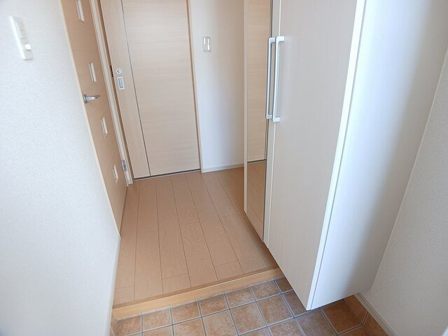 サウスエレガンスの玄関