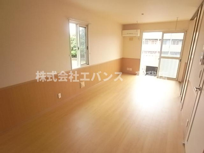 【居間・リビング】 | Ya-ECO House（ヤエコーハウス） | おしゃれな居間です