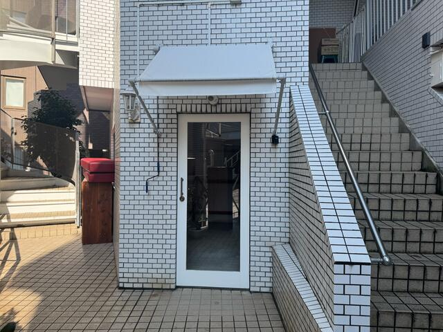 【エントランス】