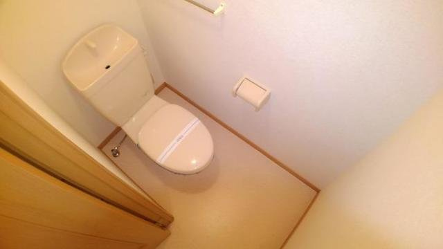 ジェルメ・コリーヌＣのトイレ|トイレです
