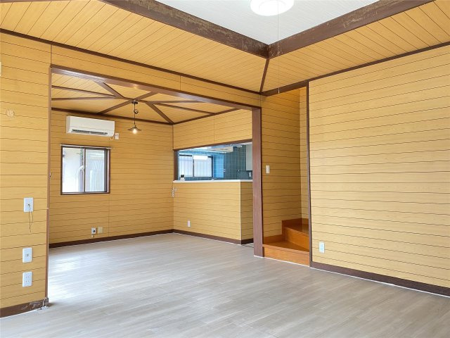 夢前町寺戸建ての居間・リビング