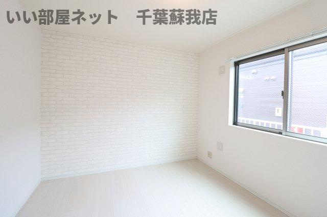 フォレストツインハウスⅡB棟の寝室|使い勝手のいい寝室です