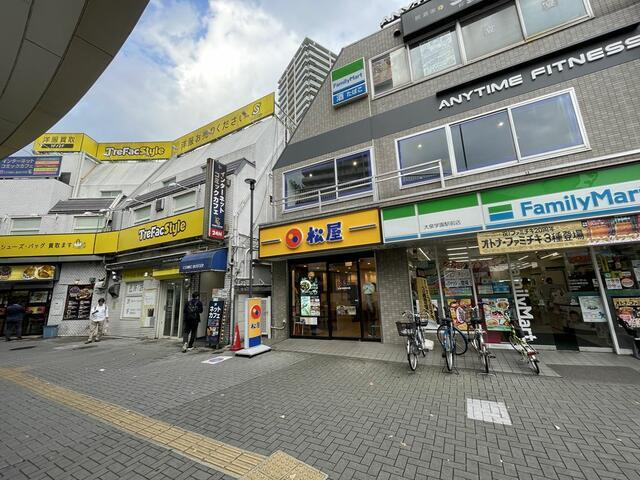第１２東京ビルの周辺