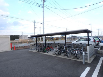 【その他共用部分】 | シエルビスタ Ⅲ | 屋根付き駐輪場