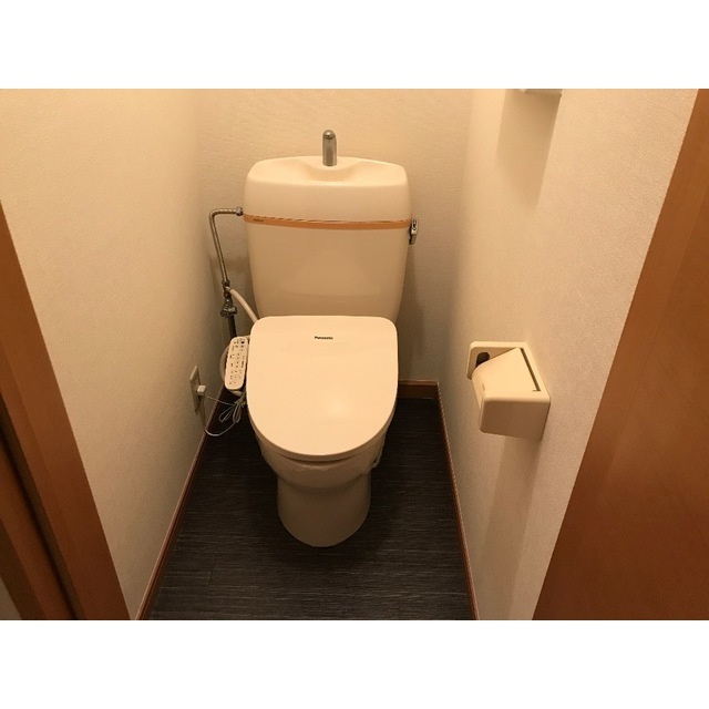 アネックスとしまのトイレ|落ち着いたトイレです