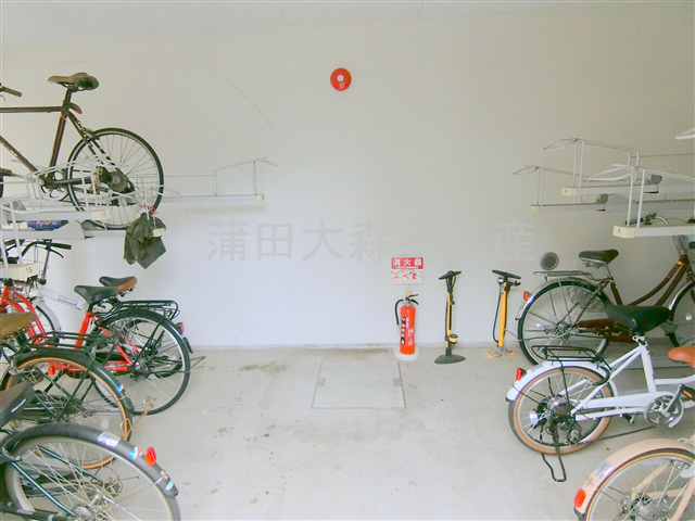 ジーベック池上のその他共用部分|屋根付き駐輪場