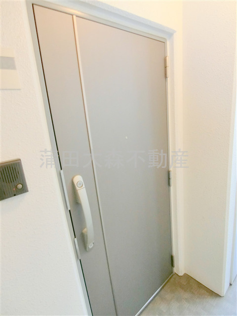ジーベック池上の玄関