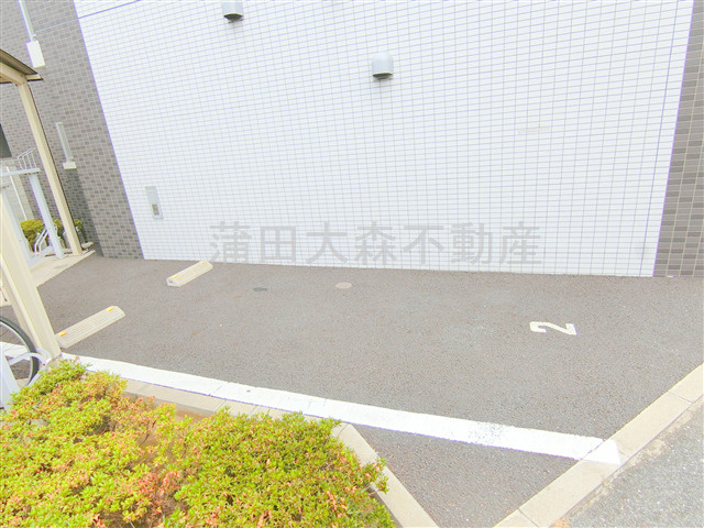 ジーベック池上の駐車場