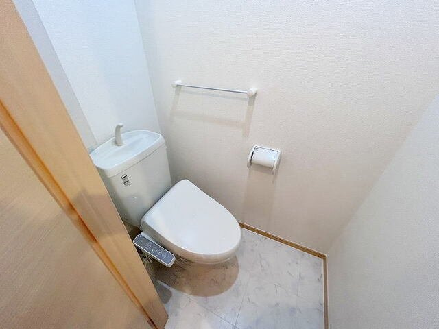 サニーガーデンＢのトイレ|清潔感のあるトイレです