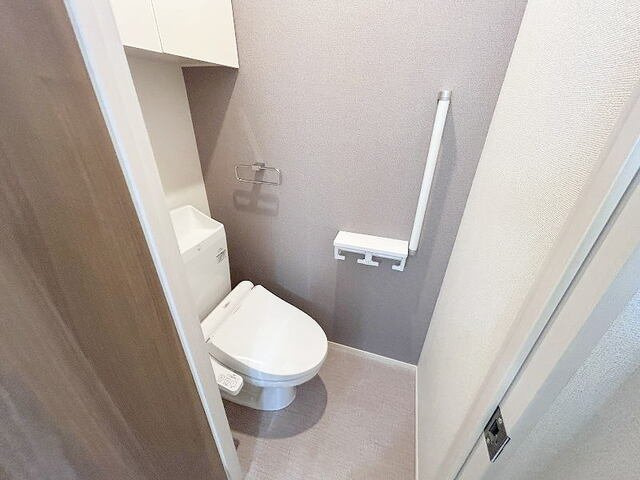 モン　アンテリユール原Ⅰのトイレ|ゆったりとした空間のトイレです
