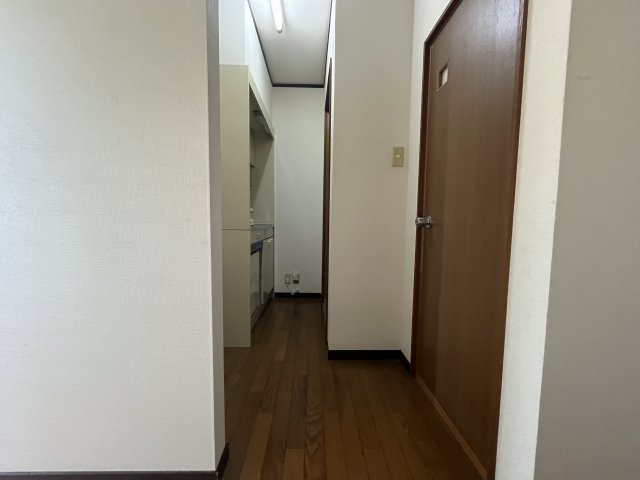 ロイヤル二色の内装