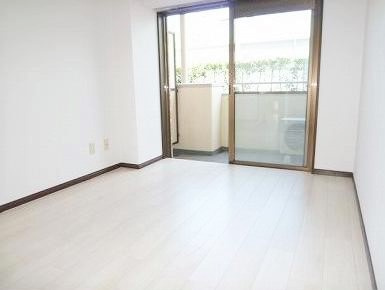 日神パレステージ玉川上水 の居間・リビング