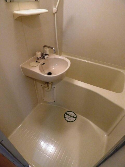 ヴィータローザ江古田の浴室