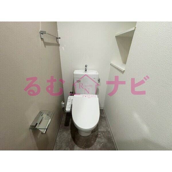 福岡市南区五十川２丁目の賃貸マンションのトイレ