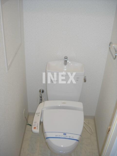 藤沢市大庭の賃貸マンションのトイレ