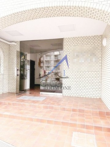 エンゼルハイム大森本町のエントランス|エントランスです。