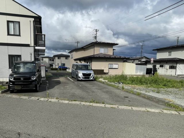メゾン・ド・フィル Ａの駐車場