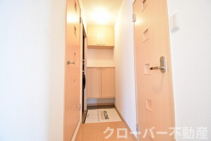 リビングタウン宇多津東 D棟の玄関|玄関