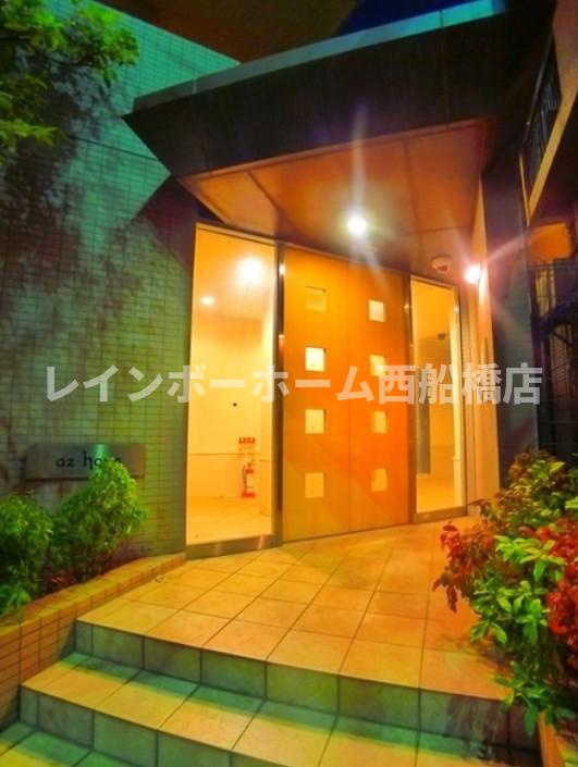 az haus（アーツェットハウス）の外観