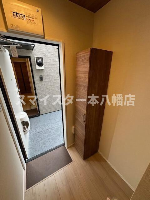 リヴェール寒川の玄関