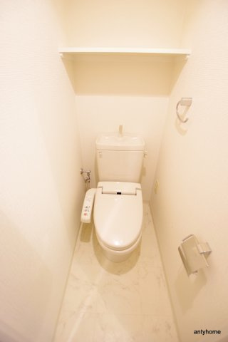 メロディア新北野 仲介手数料無料のトイレ