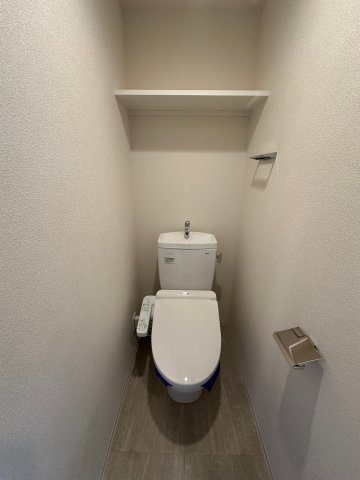 プレサンス新栄アーバンフロー　名古屋市賃貸　仲介手数料無料のトイレ