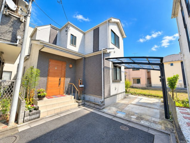 江戸川区北小岩8丁目戸建ての外観|この街に馴染む穏やかな佇まいで落ち着きある外観デザイン！