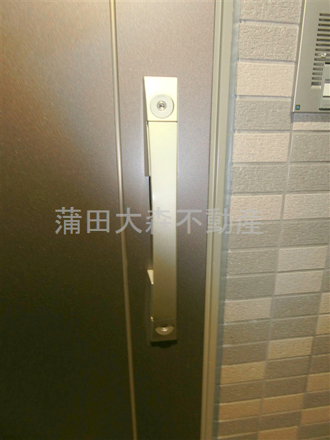 ルーブル大鳥居参番館の玄関