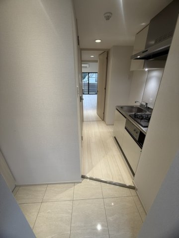 【玄関】REGOLITH板橋本町 