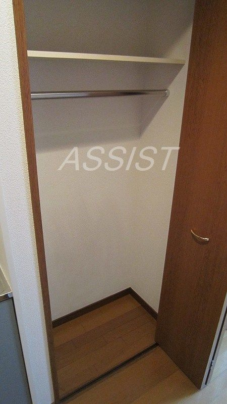 サンテミリオン旗の台の収納
