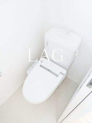 【トイレ】 | メゾンドルミエール | トイレです。