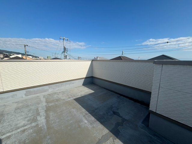 上野通3丁目 中古戸建のバルコニー