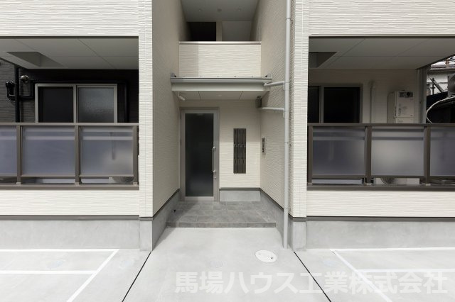 MAISON　A　MA　FACONのエントランス|清潔なエントランスです