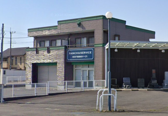 矢板市一棟アパートの駐車場