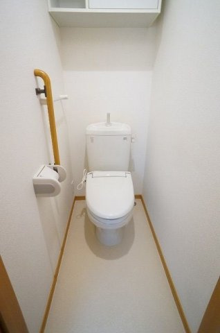 アンジュブローテのトイレ|落ち着いたトイレです