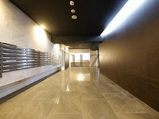 フェニックス横濱関内BAYMARKSのエントランス