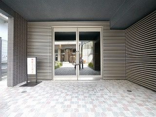 フェニックス横濱関内BAYMARKSのエントランス