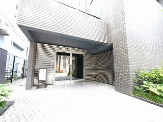 フェニックス横濱関内BAYMARKSのエントランス