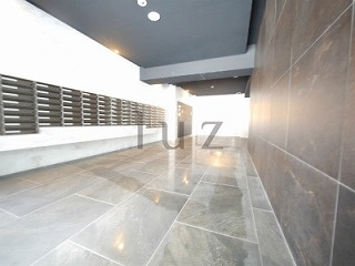 フェニックス横濱関内BAYMARKSのエントランス