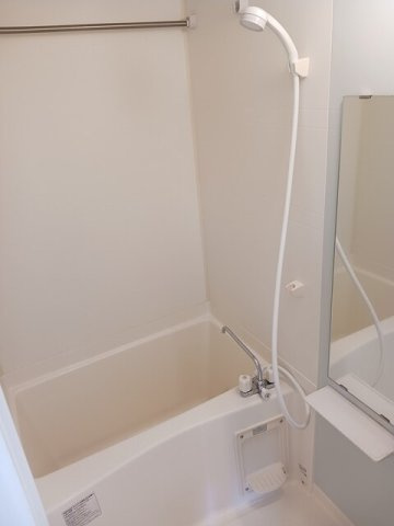 グラシオッソ　Ｆの浴室|コンパクトで使いやすいお風呂です