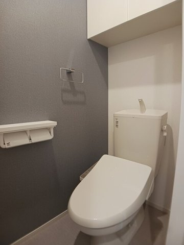 ホワイトタウンＢのトイレ|清潔感のあるトイレです