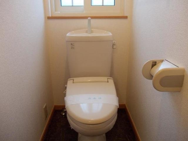 ルミエールⅡのトイレ|清潔感のあるトイレです