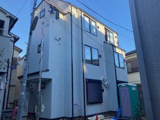 エクセラン志茂の外観
