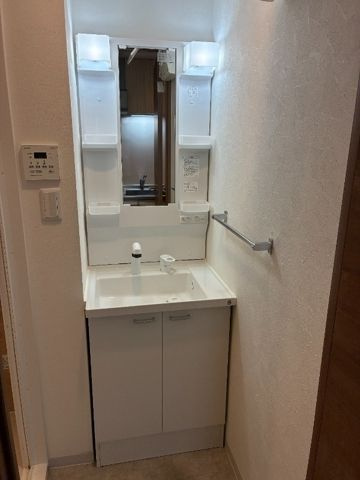 TraValore高宮の独立洗面台