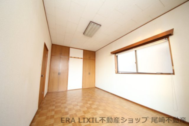 久喜市鷲宮の一戸建ての洋室|洋室1
