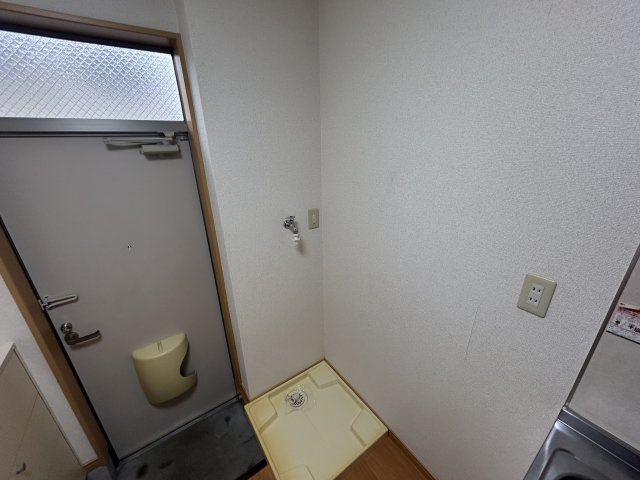 ハイツワールドの玄関