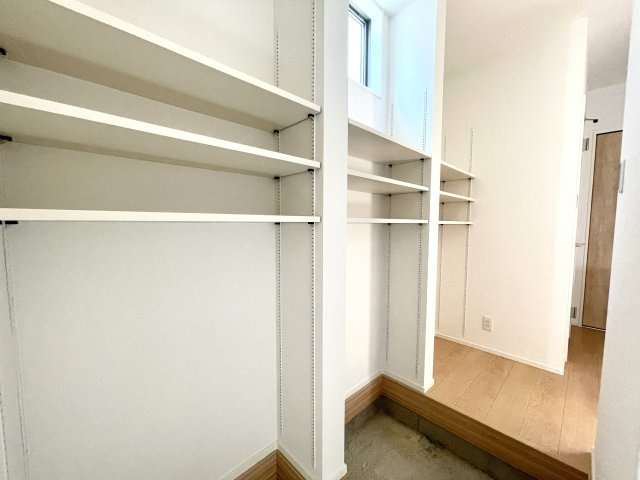 ☆選べる家具プレゼント☆鷹子町②　4LDKの収納